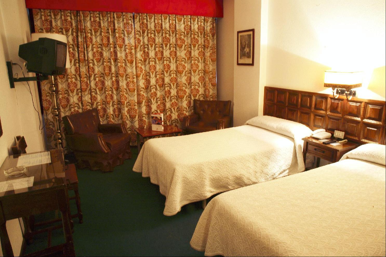 Monclus Hotel Palencia Szoba fotó